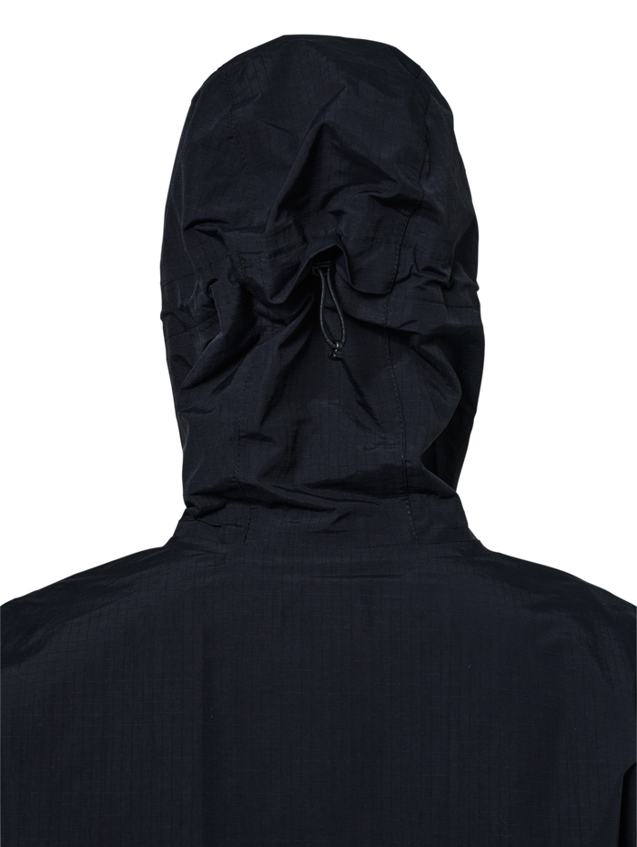 HALO ASSET JACKET, BLACK, model