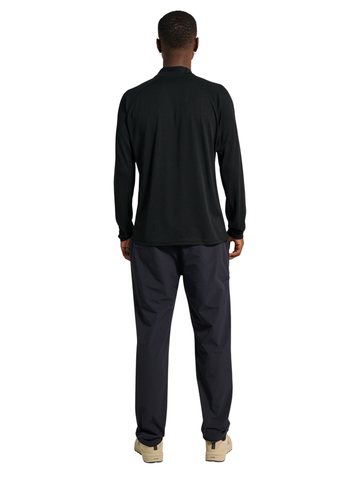 HALO SORONA HALF ZIP, BLACK, model