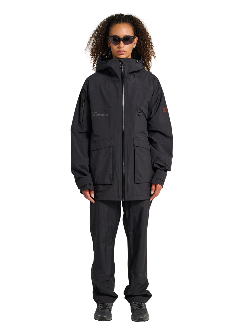 HALO GHOST SHELL JACKET, BLACK, model