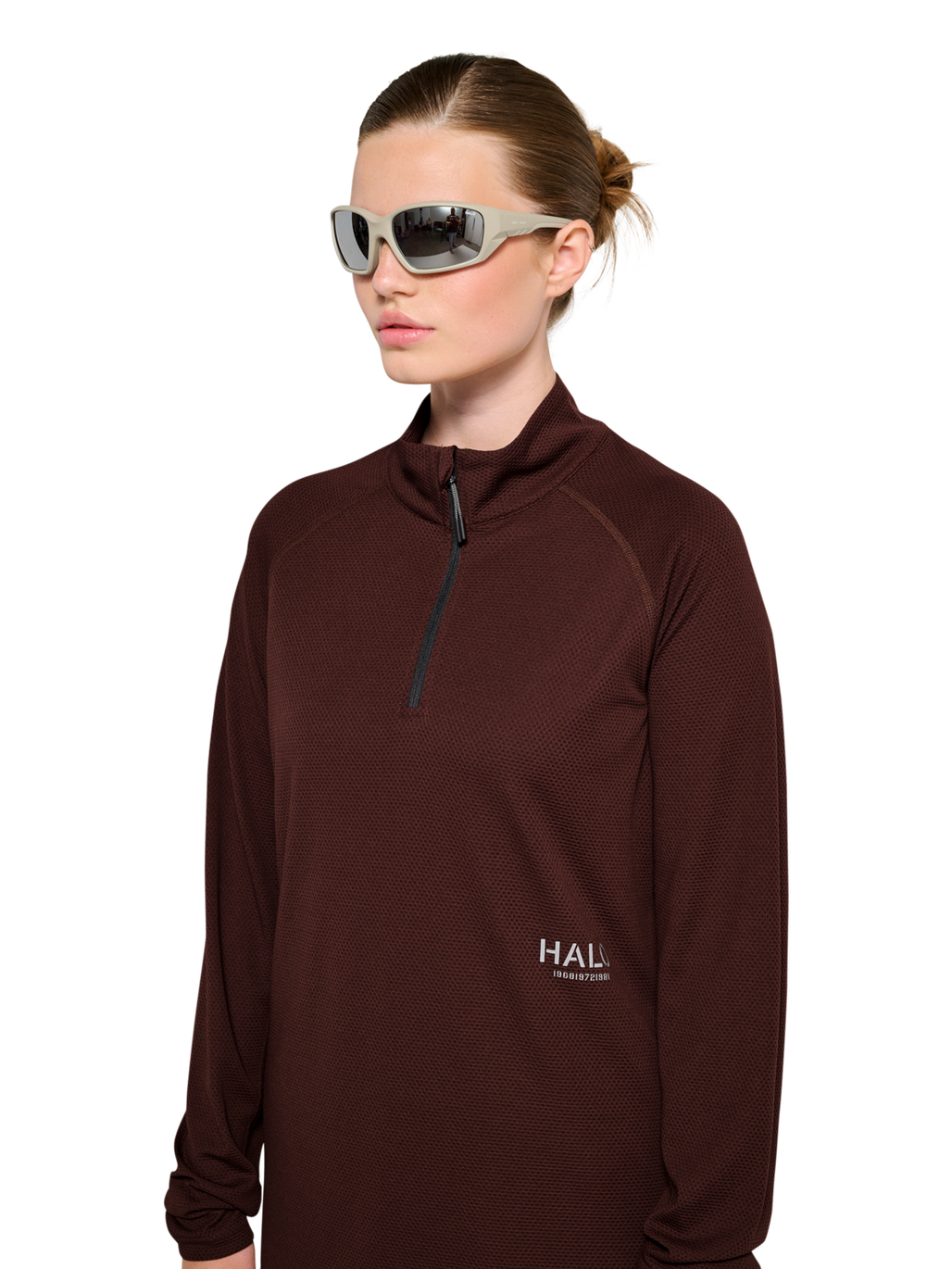 HALO SORONA HALF ZIP, BITTER CHOCOLATE, model