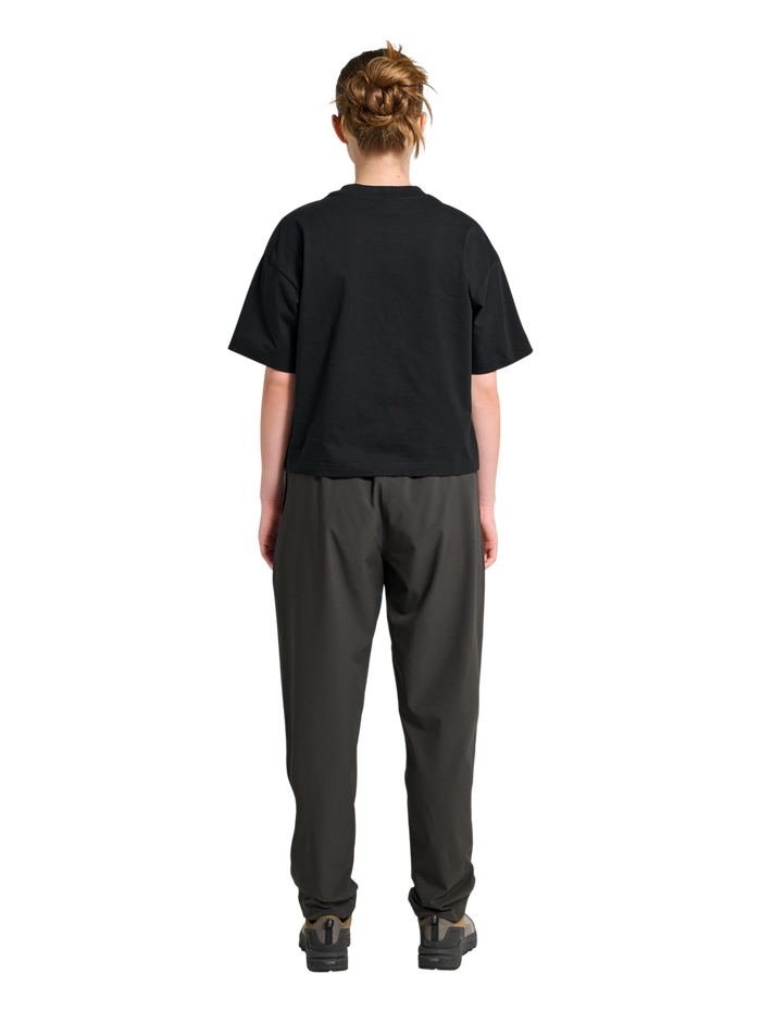 HALO TECH PANTS, ASPHALT, model